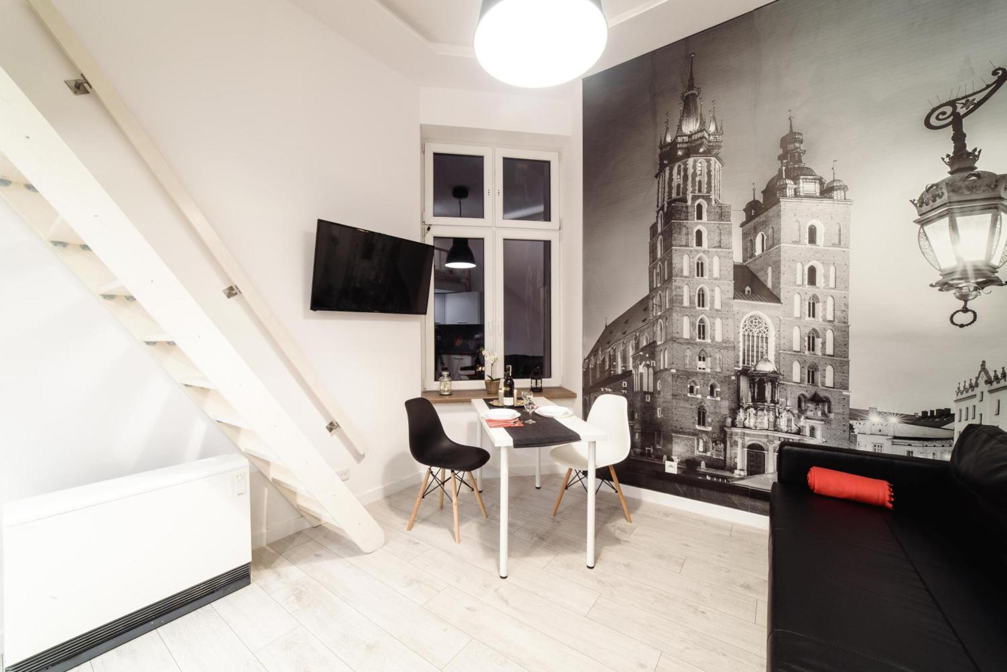 2 Nights Apartments - Great Location, Right Next To Main Rail And Bus Station, 10 Min To Main Square By Foot Cracovia Exterior foto
