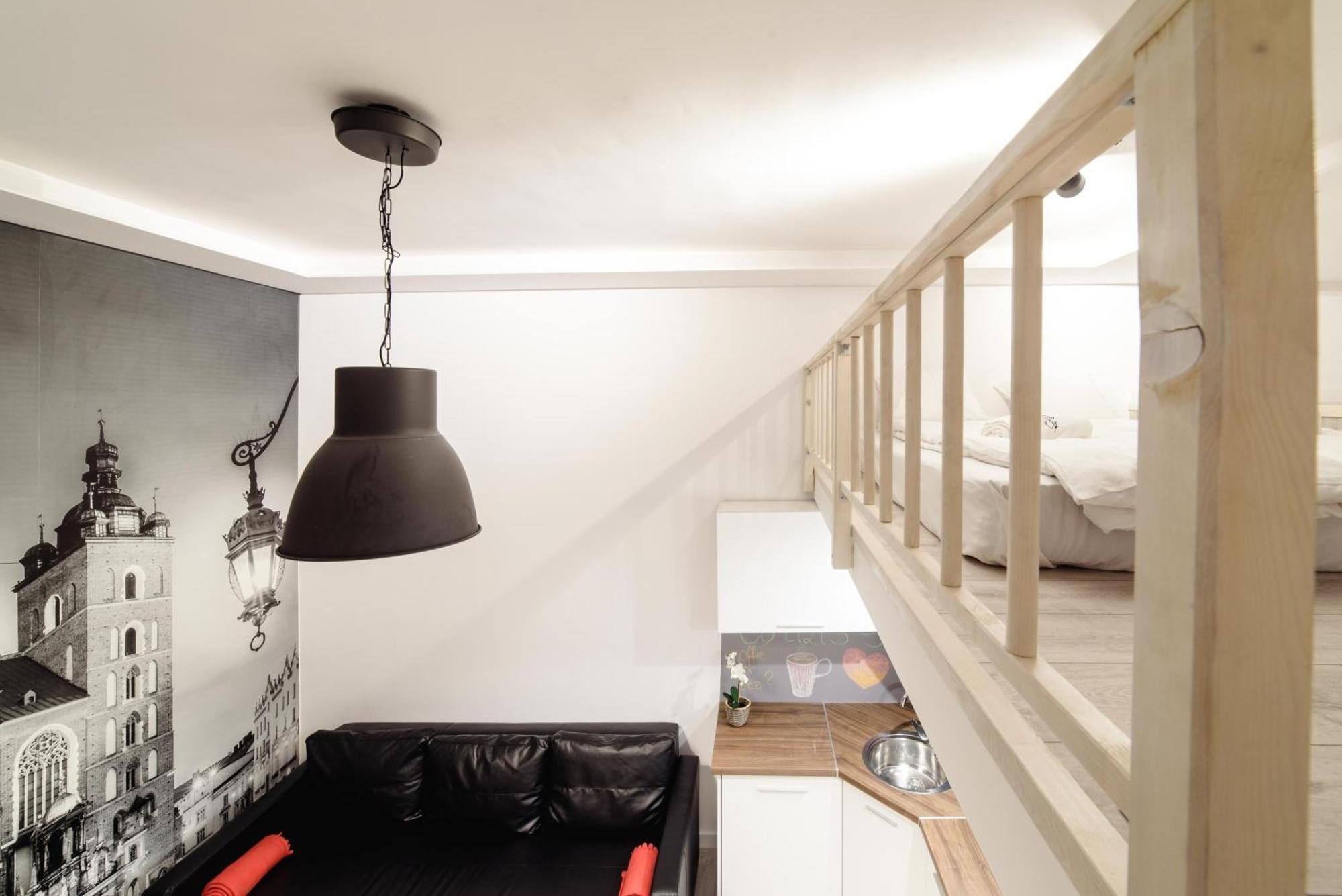 2 Nights Apartments - Great Location, Right Next To Main Rail And Bus Station, 10 Min To Main Square By Foot Cracovia Habitación foto