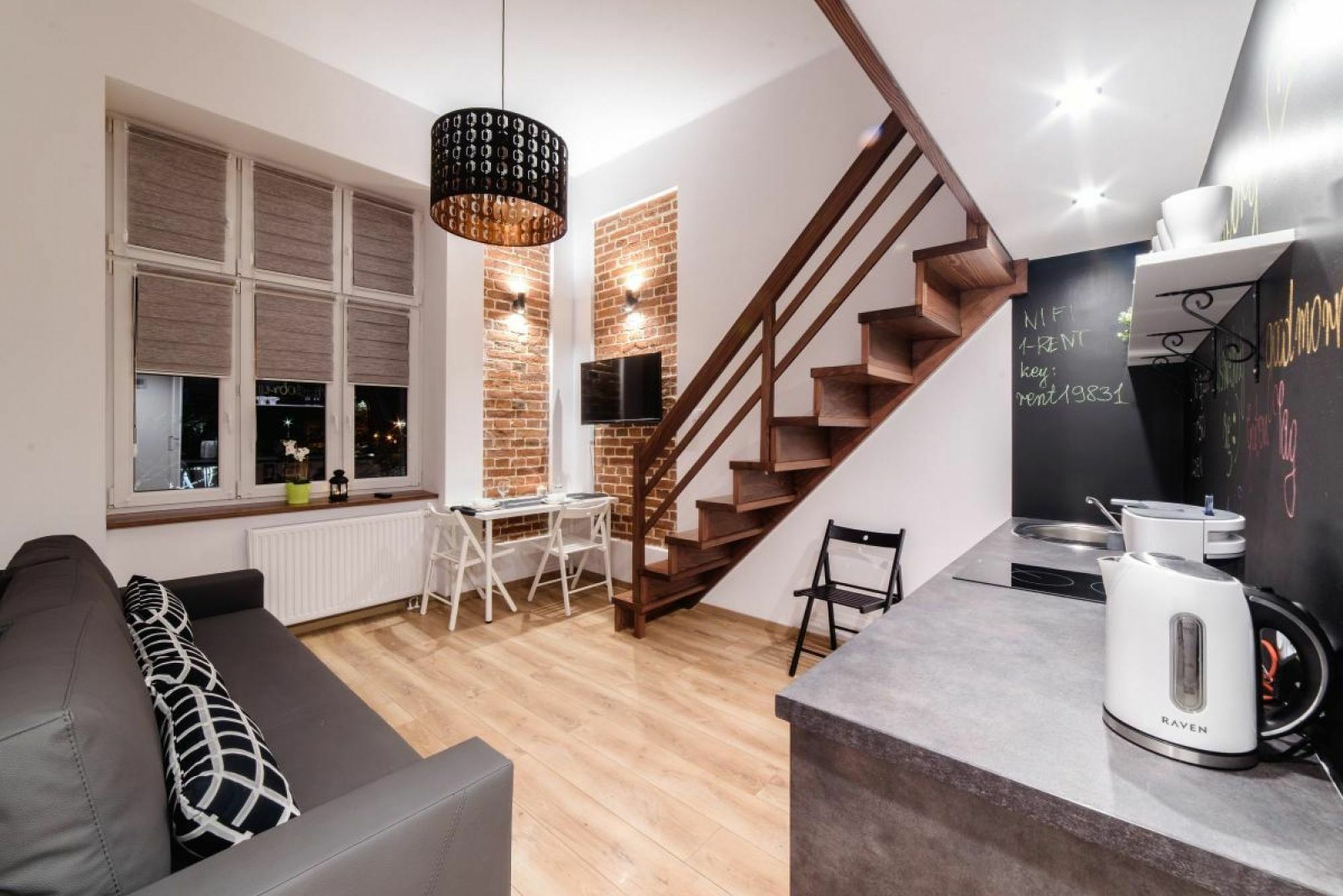 2 Nights Apartments - Great Location, Right Next To Main Rail And Bus Station, 10 Min To Main Square By Foot Cracovia Exterior foto